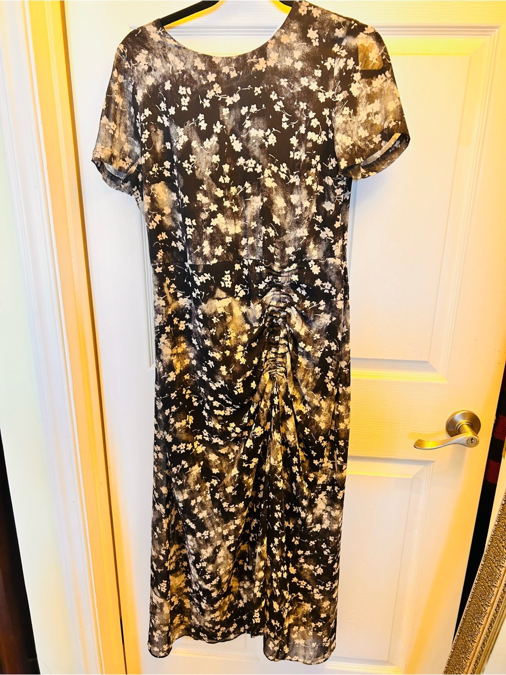Simply Vera Vera Wang Black and White Floral Ruched Maxi Dress